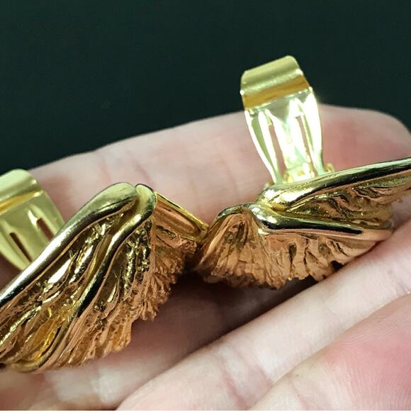 Vintage Signed Craft Runway Oversized Brutalist Textured Gold Clip On Earrings - Picture 14 of 16